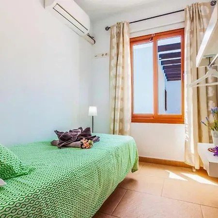 Villa Playa Blanca Sleeps 5 With Pool Air Con&wifi
